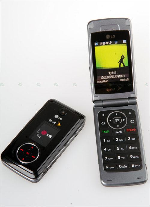 燃點音樂浪潮LG雙彩屏翻蓋MUZIQ曝光(2)